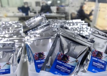 NEOKIT ALCANZÓ EL MILLÓN DE UNIDADES PARA LA DETECCIÓN MASIVA