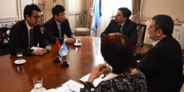 EL MINISTERIO DE EDUCACIÓN Y LA REPÚBLICA POPULAR DE CHINA OTORGARÁN BECAS PARA ESTUDIOS DE MÁSTER Y DOCTORADO