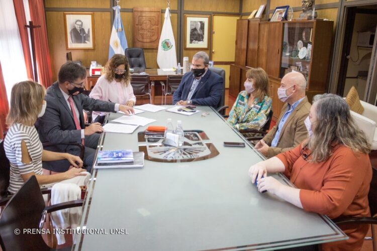 LA UNSL Y EL PODER JUDICIAL TRABAJARÁN EN CONJUNTO EN EL DESARROLLO DE PRÁCTICAS DE ESTUDIANTES DE POSGRADO