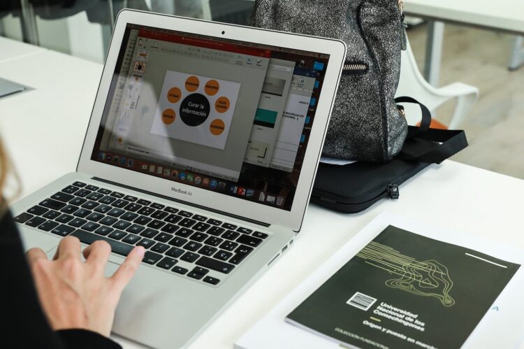 AVANCES PARA LA IMPLEMENTACIÓN DEL SISTEMA INSTITUCIONAL DE EDUCACIÓN A DISTANCIA (SIED) EN LA UNLC