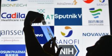 CIN CONVOCA MEDIANTE PETICIÓN: LIBERAR LAS PATENTES DE LAS VACUNAS CONTRA LA COVID-19 PARA AFRONTAR LA PANDEMIA