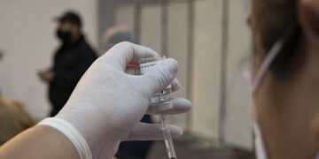 SEMANA DE VACUNACIÓN ANTICOVID- 19 PARA DOCENTES DE LA UNIVERSIDAD