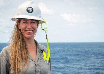 INVESTIGADORA DEL CONICET PARTICIPÓ DE UNA CAMPAÑA OCEANOGRÁFICA INTERNACIONAL