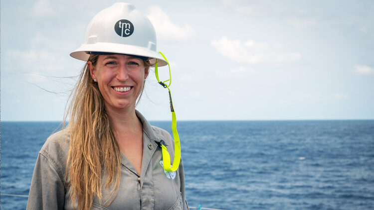INVESTIGADORA DEL CONICET PARTICIPÓ DE UNA CAMPAÑA OCEANOGRÁFICA INTERNACIONAL