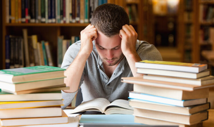 HAY MENOS GRADUADOS UNIVERSITARIOS Y 85% DE LOS JÓVENES NO AVANZA DEL SECUNDARIO