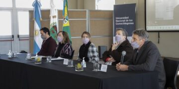 OTRO PASO TRASCENDENTAL EN LA VIDA DE LA UNLC: SE INICIÓ EL CPU DE LA INGENIERÍA EN RECURSOS HÍDRICOS Y LA INGENIERÍA AMBIENTAL