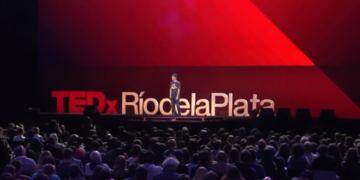 CHARLAS TED: ZOMBIES EN LA ESCUELA