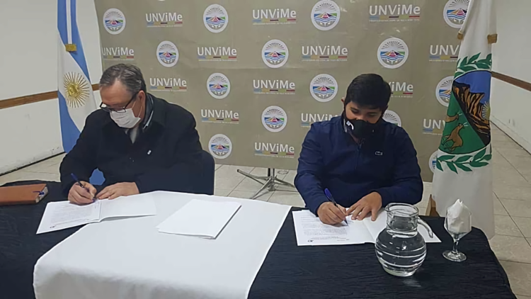 UNVIME: ESTUDIANTES DE KINESIOLOGÍA PODRÁN REALIZAR PRÁCTICAS EN EL CENTRO KINÉSICO DEVIA