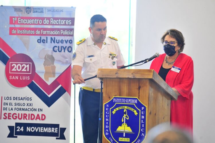 SE REALIZA EN SAN LUIS EL PRIMER ENCUENTRO DE RECTORES DE INSTITUTOS DE FORMACIÓN POLICIAL