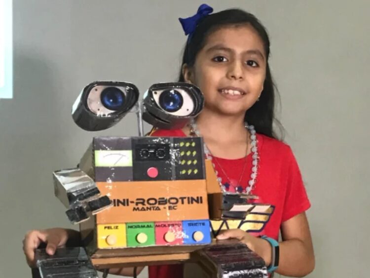 NIÑA PRODIGIO EN ECUADOR TIENE 13 AÑOS Y COMENZARÁ A ESTUDIAR INGENIERÍA EN SISTEMAS EN LA UNIVERSIDAD