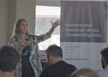 INICIO DEL CICLO LECTIVO 2022: REUNIÓN CON DOCENTES, PRESENCIALIDAD PLENA Y RECORRIDA POR LA OBRA DEL EDIFICIO PROPIO DE LA UNLC