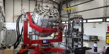 CONICET: SALEN A LA LUZ LOS DETALLES SOBRE EL TELESCOPIO DISEÑADO POR EL PROYECTO QUBIC PARA DEVELAR EL ORIGEN DEL UNIVERSO