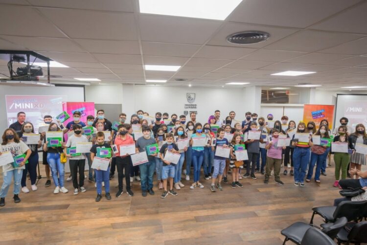 ULP: LOS MINI Y MEGA PROGRAMADORES RECIBIERON SUS PREMIOS