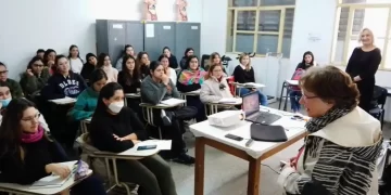 AMPLIA PARTICIPACIÓN EN CURSO DE LENGUA DE SEÑAS ARGENTINA QUE SE DICTA EN LA UNVIME