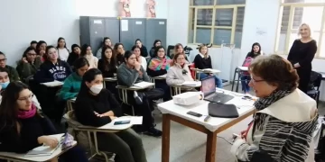 AMPLIA PARTICIPACIÓN EN CURSO DE LENGUA DE SEÑAS ARGENTINA QUE SE DICTA EN LA UNVIME