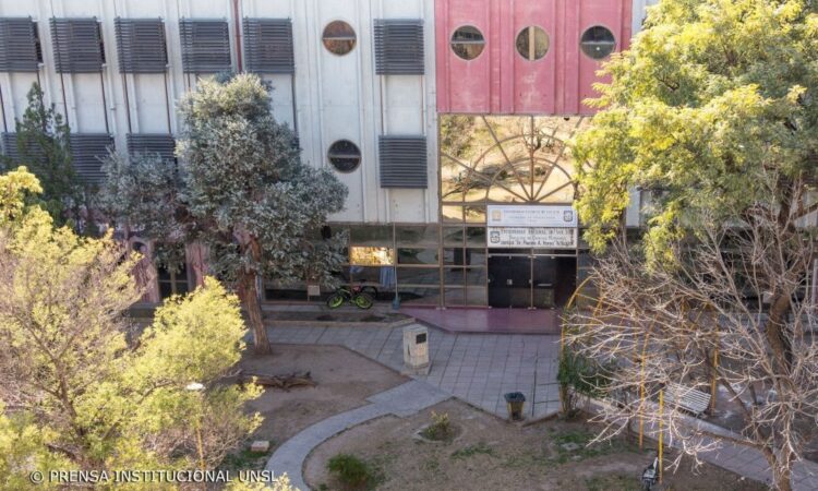 UNSL: NUEVA CARRERA DE POSGRADO: ESPECIALIZACIÓN EN PEDAGOGÍAS DE LA FORMACIÓN