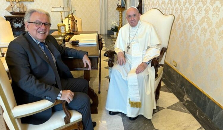 EL PAPA Y EL RECTOR DE LA UBA COINCIDIERON EN AVANZAR EN EL FOMENTO DE LA EDUCACIÓN TÉCNICA