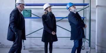 EL SUBSECRETARIO DE POLÍTICAS UNIVERSITARIAS RECORRIÓ LA OBRA DEL PRIMER EDIFICIO PROPIO DE LA UNLC