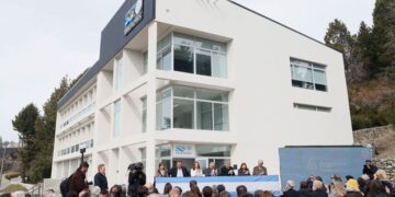 CONICET: SE INAUGURÓ EL NUEVO EDIFICIO DEL INSTITUTO DE INVESTIGACIONES EN BIODIVERSIDAD Y MEDIOAMBIENTE EN BARILOCHE