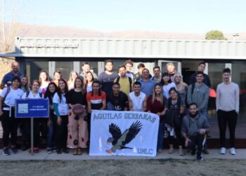 LA RECTORA DE LA UNLC TUVO UN ENCUENTRO CON ESTUDIANTES Y PROFESORES QUE PARTICIPARON EN LOS JUAR 2022