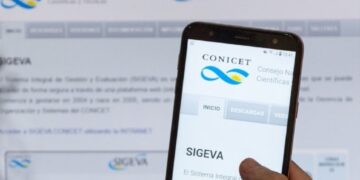 SUSCRIPCIÓN DEL CONVENIO DE COOPERACIÓN TÉCNICA ENTRE LA UNLC Y EL CONICET – SIGEVA