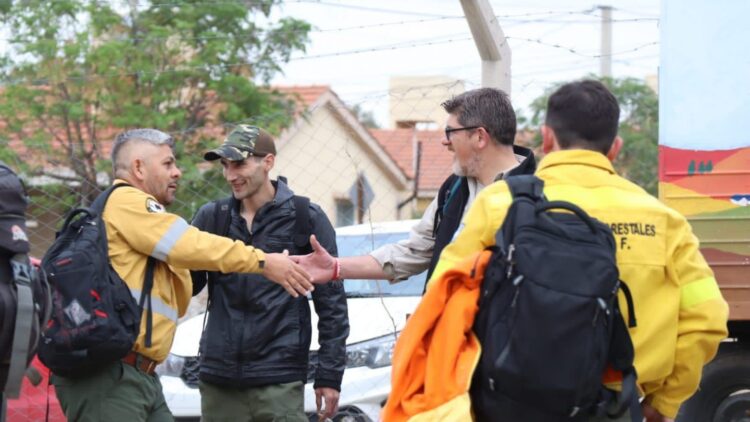 UNLC: IMPORTANTE ENCUENTRO DE ESTUDIANTES DE LA TECNICATURA EN INCENDIOS FORESTALES, CON PRÁCTICAS, CHARLAS Y ACTIVIDADES