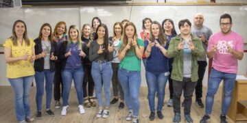 UNSL: NODOCENTES SE CAPACITARON EN LENGUA DE SEÑAS PARA ATENCIÓN A INGRESANTES
