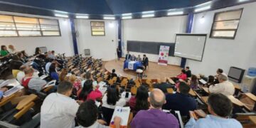 EN LA UNSL SE DEBATIÓ SOBRE ACCIONES PARA MEJORAR LAS INSTITUCIONES