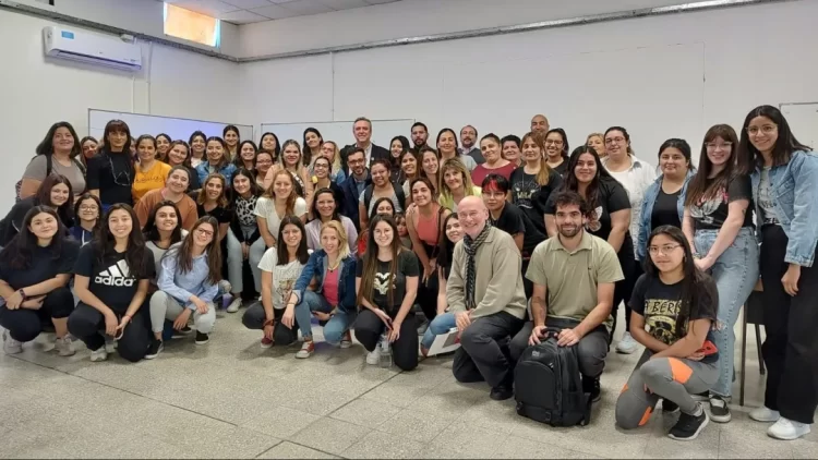 EL DR. DAVID RIVAROLA DICTÓ UNA CLASE EN LA SEDE UNVIME JUSTO DARACT