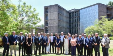 LA RECTORA AGUSTINA RODRÍGUEZ SAÁ FIRMÓ UN CONVENIO PARA LA CONSTRUCCIÓN DEL SEGUNDO EDIFICIO DE LA UNLC