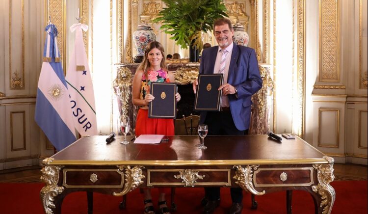 LA UTN Y LA CANCILLERÍA ARGENTINA MODERNIZARÁN EL SISTEMA DE COMUNICACIONES DIPLOMÁTICAS