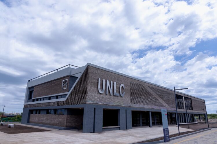 LA UNLC INAUGURA EL VIERNES 24 DE FEBRERO SU PRIMER EDIFICIO ACADÉMICO