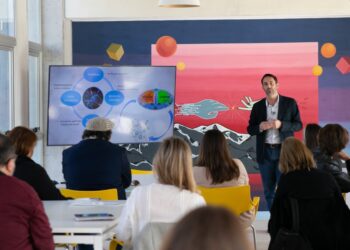 LA UNCUYO, A LA CABEZA DEL DEBATE DE LA INTELIGENCIA ARTIFICIAL