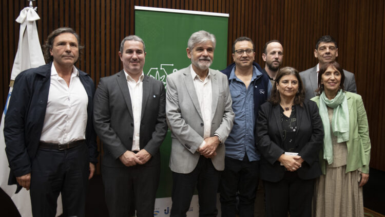 POR PRIMERA VEZ SE COMERCIALIZARÁN SEMILLAS DE CANNABIS MEDICINAL CON TECNOLOGÍA CONICET