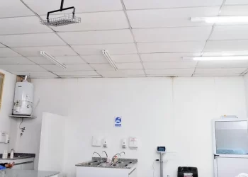 UNVIME: REFACCIONARON EL LABORATORIO CENTRAL DE SALUD