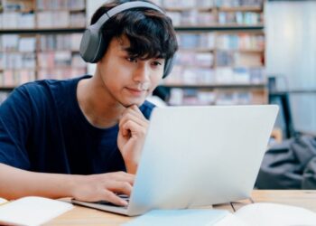 HERRAMIENTAS DE ESTUDIOS EN LÍNEA PARA ESTUDIANTES UNIVERSITARIOS