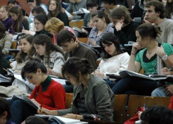LOS INGRESANTES A UNIVERSIDADES NACIONALES CRECIERON MÁS DE 67% EN LOS ÚLTIMOS DIEZ AÑOS
