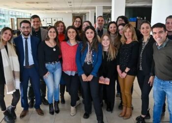 UCCUYO: UN PUENTE ENTRE LA UNIVERSIDAD Y EL MUNDO DEL TRABAJO