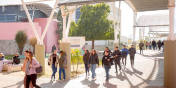 ESTUDIANTES DE LA ULP ASISTEN A UNA JORNADA DE PRÁCTICAS PRESENCIALES