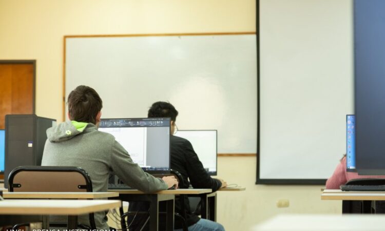 UNSL: INICIA EL DICTADO DE CURSOS GRATUITOS DE INFORMÁTICA