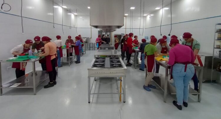UPRO: MERLO Y BUENA ESPERANZA INAUGURAN COCINAS