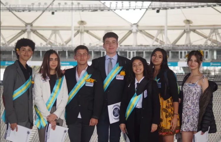 1500 ESTUDIANTES PARTICIPAN EN LA PLATA DEL MODELO ONU MÁS GRANDE DEL PAÍS