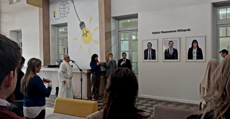 UCCUYO: QUEDÓ INAUGURADA LA GALERÍA DE VICERRECTORES