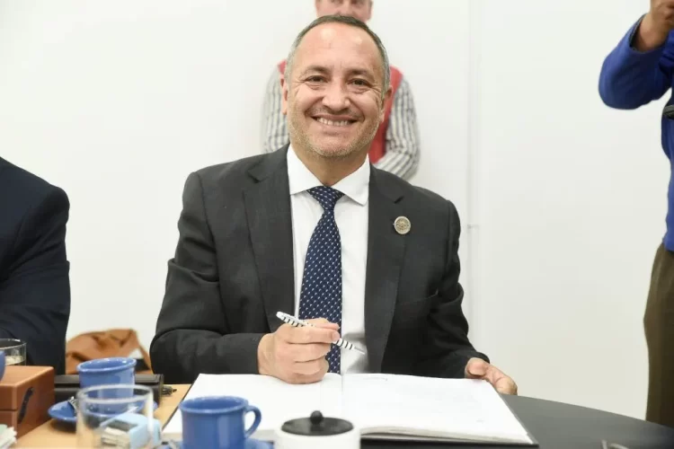 EL DR. MARCELO SOSA ASUMIÓ FORMALMENTE COMO RECTOR DE LA UNIVERSIDAD NACIONAL DE VILLA MERCEDES