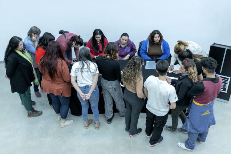 YA ESTÁ CONFORMADO EL PRIMER CENTRO DE ESTUDIANTES DE LA UNLC