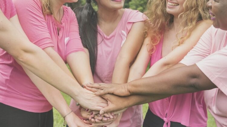 OCTUBRE ROSA EN LA UNCUYO: UN LLAMADO A CONCIENTIZAR Y PREVENIR EL CÁNCER DE MAMA