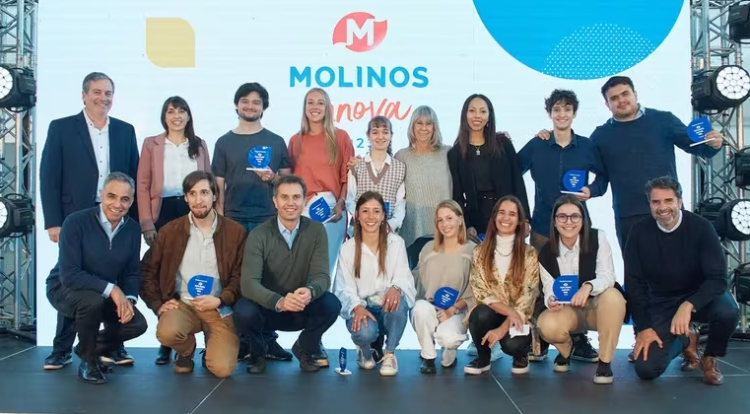 CINCO ESTUDIANTES UNIVERSITARIOS ARGENTINOS FUERON PREMIADOS POR SUS PROYECTOS DE INNOVACIÓN EN ALIMENTOS