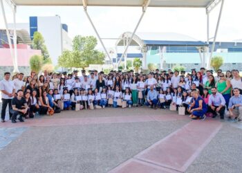 ULP: ORGULLO 99 ALUMNOS DE LAS ESCUELAS PÚBLICAS DIGITALES RURALES RECIBIERON SUS DIPLOMAS
