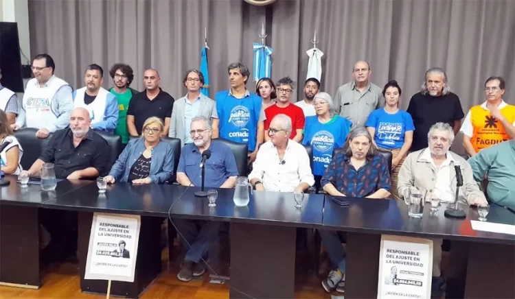 PARITARIA DOCENTE UNIVERSITARIA: FRENTE SINDICAL RECHAZÓ AUMENTO DEL 12% Y ESCALA EL CONFLICTO”