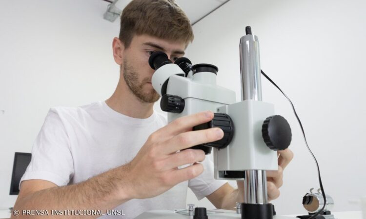 UNSL: ENCUENTRO DE JÓVENES INVESTIGADORES EN VIROLOGÍA DE LA AUGM